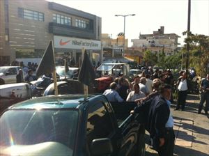 ΦΩΤΟ-Στους δρόμους οι αγρότες