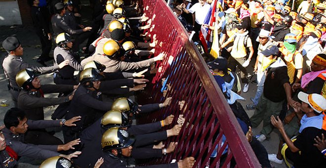 Ταϊλάνδη-Εισβολή διαδηλωτών