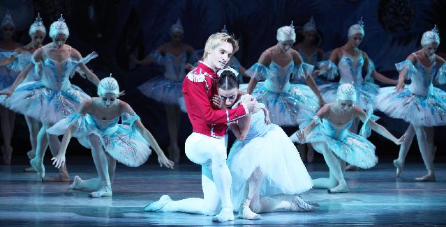 Ο Καρυοθραύστης στη Λυρική