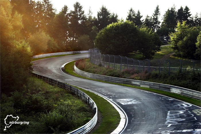 Πόσο κοστίζει ένας γύρος στο Nürburgring;