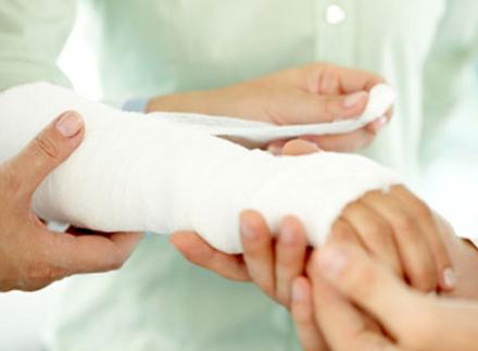 Ένοχοι για σκάνδαλο με ορθοπεδικά υλικά