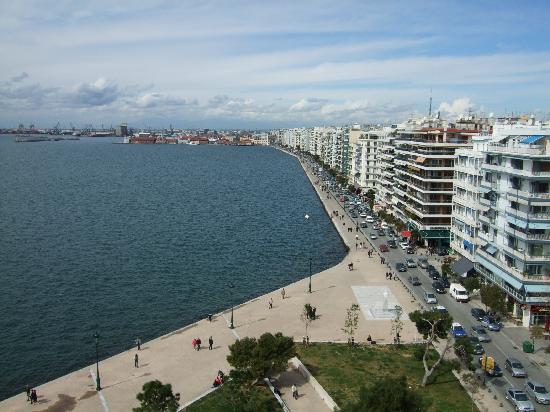 Πεζόδρομος η λεωφόρος Νίκης