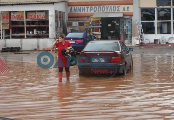 ΒΙΝΤΕΟ-ΦΩΤΟ: «Λιμνοθάλασσα» η Καλαμάτα
