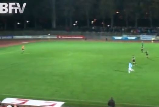 ΒΙΝΤΕΟ-Αυτογκόλ από το κέντρο