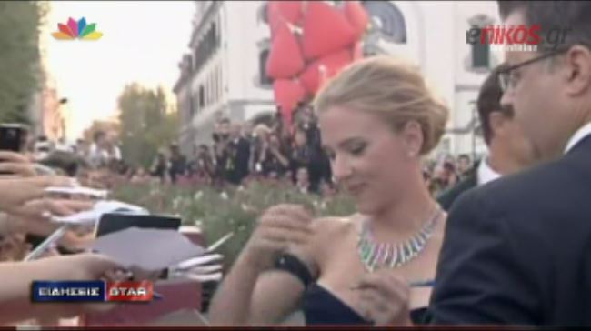 ΒΙΝΤΕΟ-Αυτοκίνητο παρέσυρε την Σκάρλετ Γιόχανσον