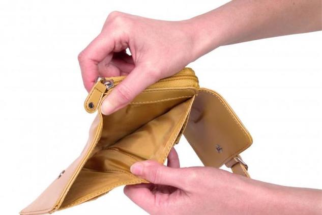 Κατάσχουν το 25% των μισθών