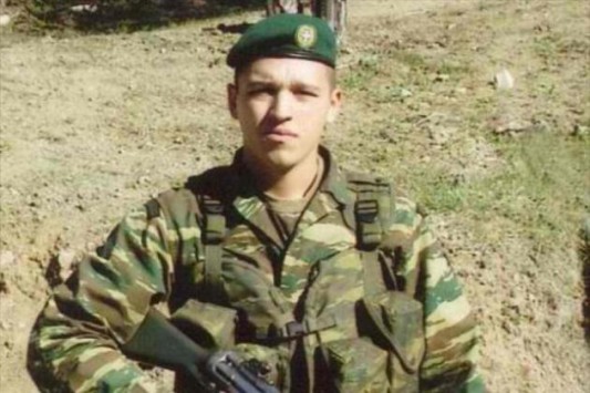 Ο ταγματάρχης που εκπαίδευε τον Κασιδιάρη