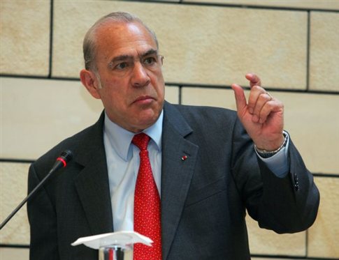 Το… μισό υπουργικό θα δει ο γγ του ΟΟΣΑ