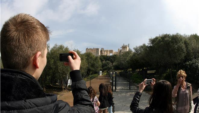 Πιο πολλοί επισκέπτες στα μουσεία