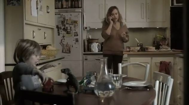 ΒΙΝΤΕΟ-Το ξύλο δεν βγήκε από τον παράδεισο