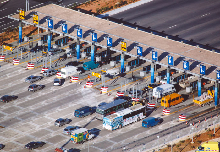Η αύξηση των διοδίων θα ‘φρενάρει’ τις μεταφορές