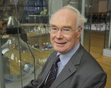 Επίτιμος διδάκτωρ του ΑΠΘ νομπελίστας γενετιστής