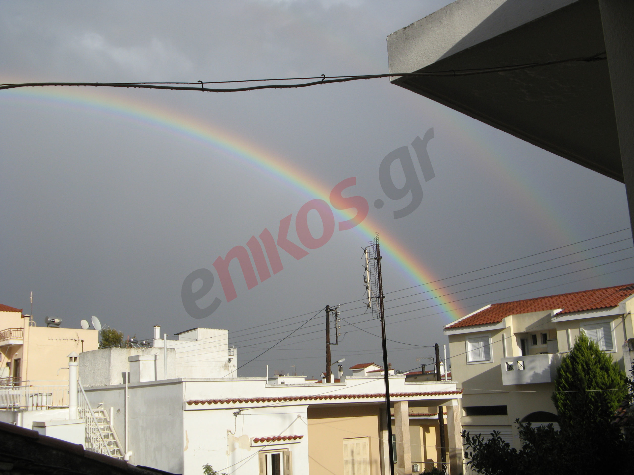 ΦΩΤΟ-To Ουράνιο τόξο και στο Κορωπί