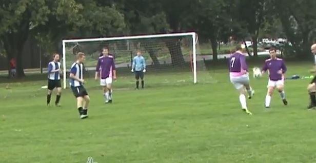 ΒΙΝΤΕΟ-Ποδοσφαιριστής με…φιλότιμο