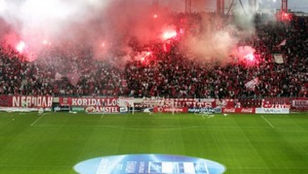 Συνελήφθησαν με βεγγαλικά