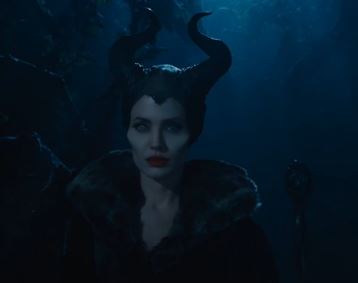 ΒΙΝΤΕΟ-Κακιά μάγισσα η Αντζελίνα