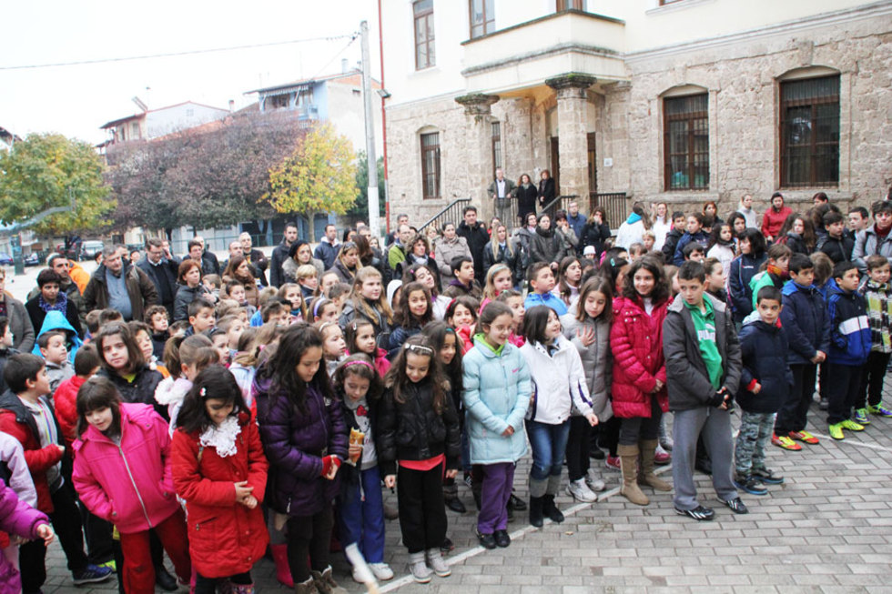 Κλειστά τα σχολεία αύριο στη Νάουσα