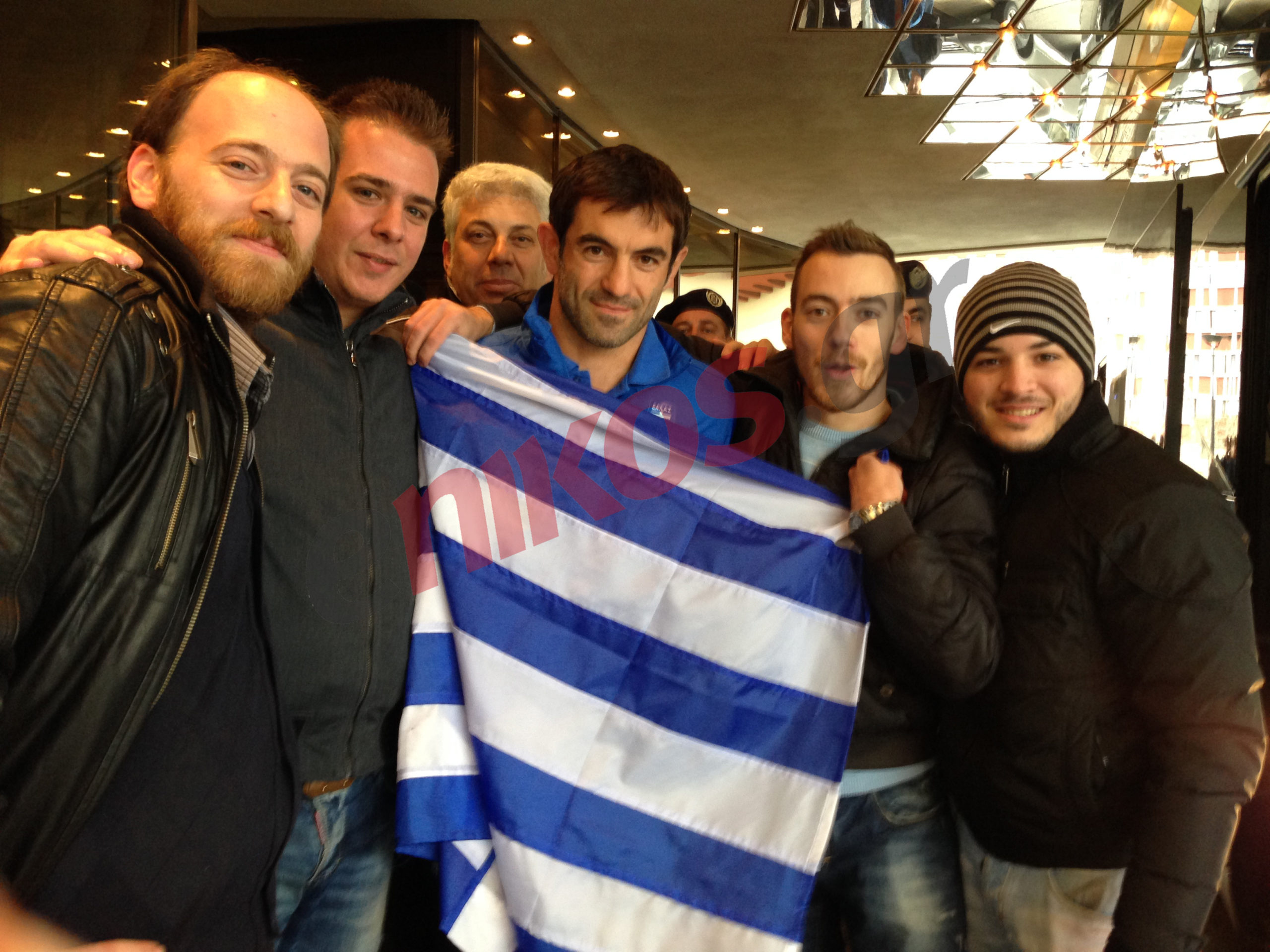 ΦΩΤΟ-“Καλησπέρα” από το Βουκουρέστι