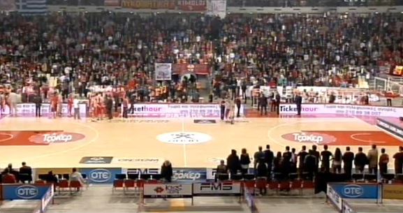 ΒΙΝΤΕΟ-Aπίστευτος εκφωνητής στο ΣΕΦ