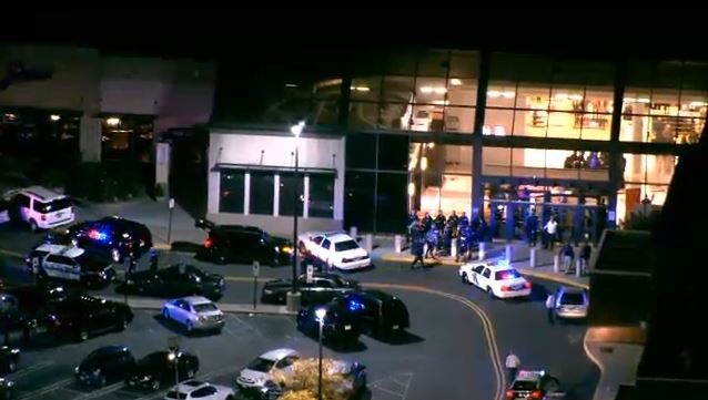 ΗΠΑ: Πυροβολισμοί σε εμπορικό κέντρο