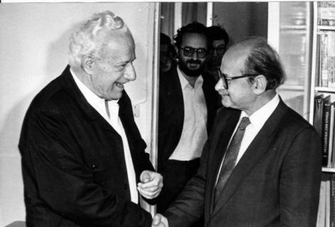 Αυγή: Το ΚΚΕ αποκηρύσσει τον Φλωράκη για το 1989