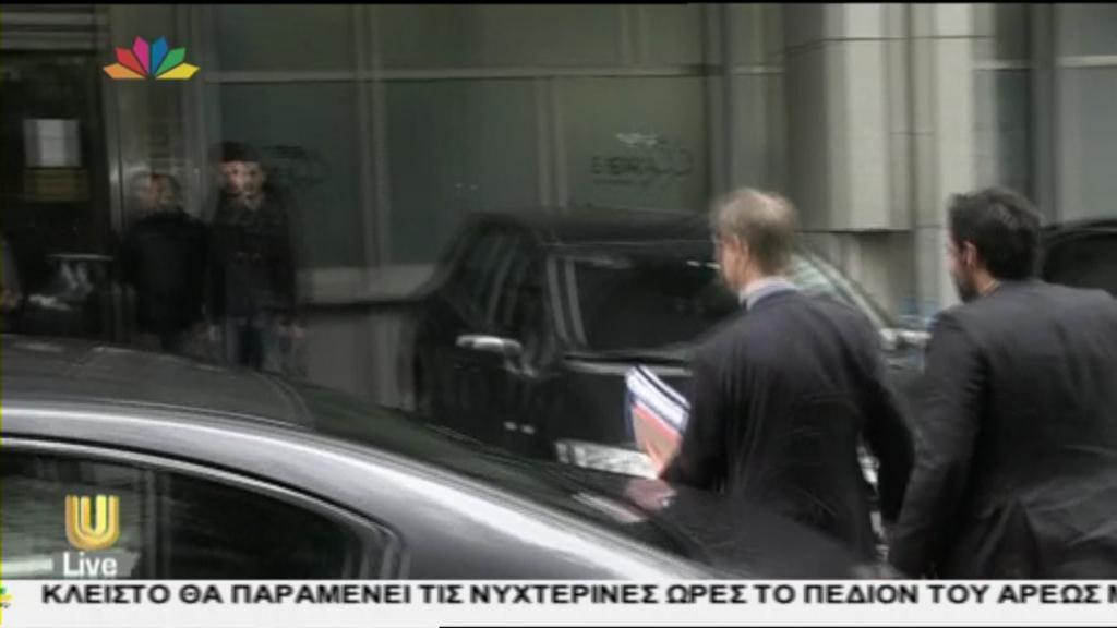ΒΙΝΤΕΟ-Στο υπουργείο Οικονομικών η τρόικα