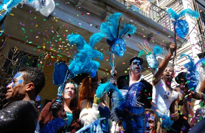 Αυλαία για τις χοροεσπερίδες της Βιέννης