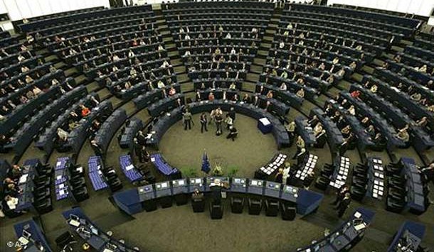 «Ναι» σε φιλοευρωπαϊκό ψηφοδέλτιο