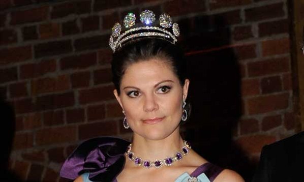 Τραυματίστηκε κάνοντας σκι η πριγκίπισσα Βικτωρία