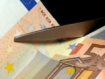 Καταγγελία αναγνώστη: Ούτε ευρώ από το οικογενειακό επίδομα