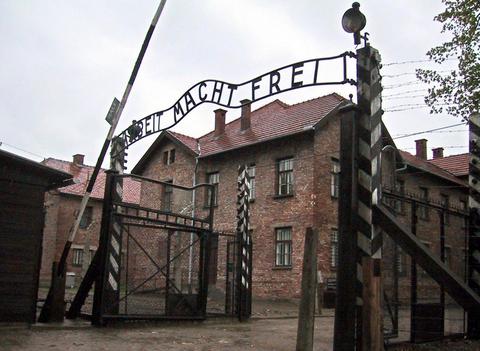 Κατηγορούν φοιτητές για φασισμό