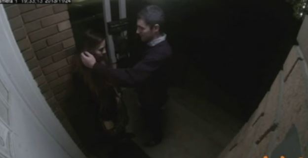 ΒΙΝΤΕΟ-“Χυλόπιτα” από το πρώτο ραντεβού