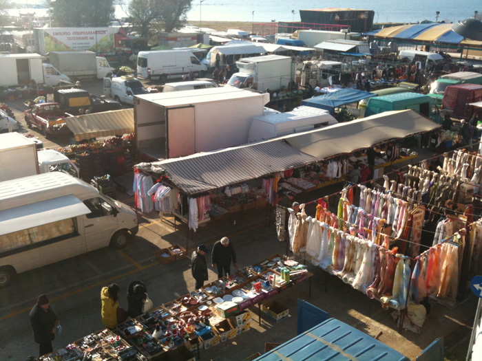 Πήγαν να λυντσάρουν εφοριακό