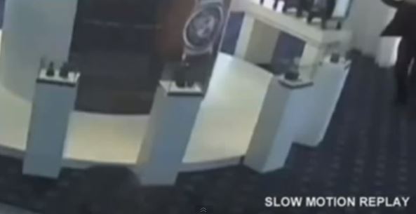 ΒΙΝΤΕΟ-Η ληστεία του αιώνα σε 27”