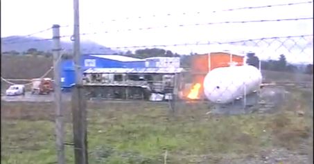 Πυρκαγιά σε εργοστάσιο με γκαζάκια