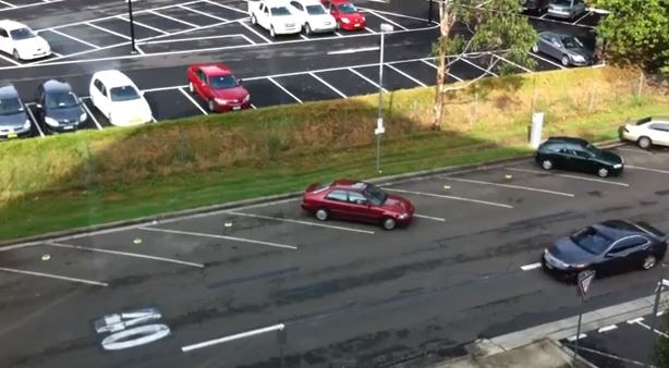 ΒΙΝΤΕΟ-Άγνωστη λέξη η… στάθμευση