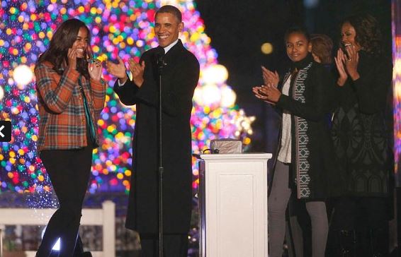 Ο Ομπάμα και το Χριστουγεννιάτικο Δέντρο