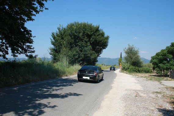 Τον σκότωσε και τον εγκατέλειψε