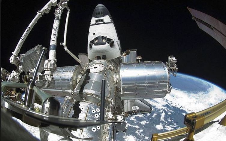 Η πρωτοχρονιά στον διαστημικό σταθμό θα έρθει…