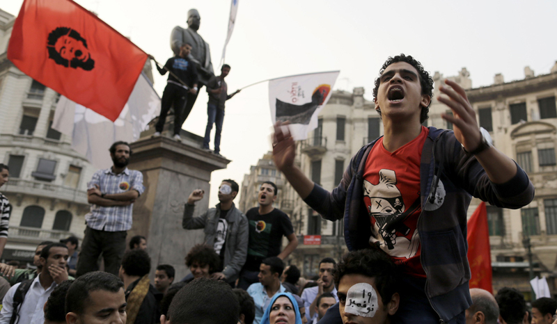 Εντείνονται οι συγκρούσεις φοιτητών και αστυνομίας