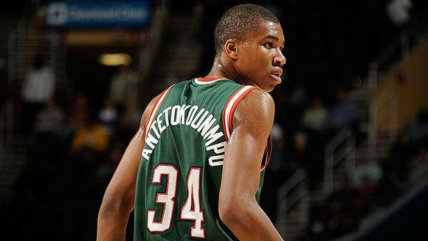 ΒΙΝΤΕΟ-Ο Αντετοκούνμπο “κάρφωσε” τους Μπουλς