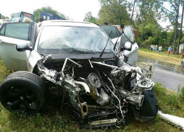 ΦΩΤΟ-Ποδοσφαιριστής της Βερόνα σώθηκε από θαύμα