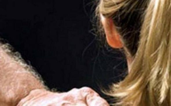 Αναζητούσε τα θύματά του εξω από το σχολείο