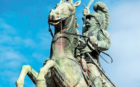 «Λίφτινγκ» σε μνημεία της Αθήνας