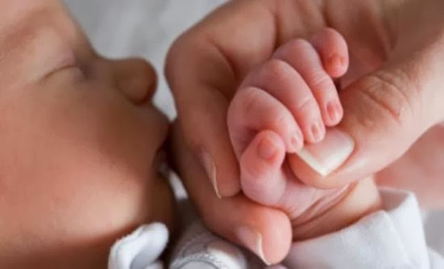 Θρήνος με βρέφος 12 μηνών στην Εύβοια