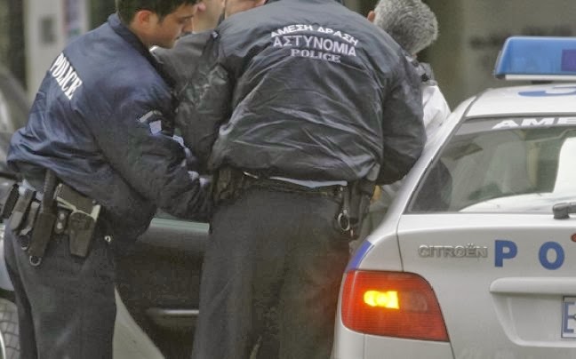 Τραυμάτισαν μια γυναίκα οι διαρρήκτες στην Ηλιούπολη