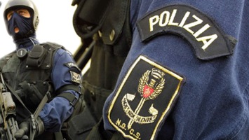 Συγκρούσεις απεργών με αστυνομικούς