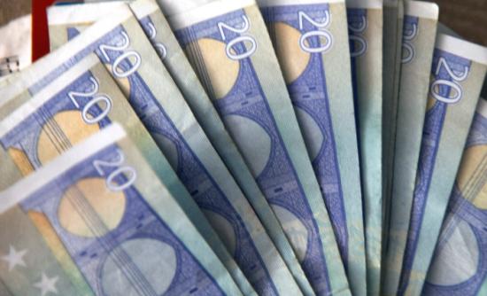 Έβαλαν χέρι σε 600.000 καταθέσεις