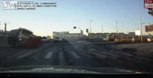 ΒΙΝΤΕΟ-Ο “Δαβίδ” έμεινε όρθιος…