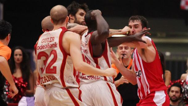 “Kαμπάνες” στον Ολυμπιακό